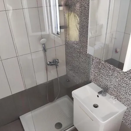 Apartment Zantejardins